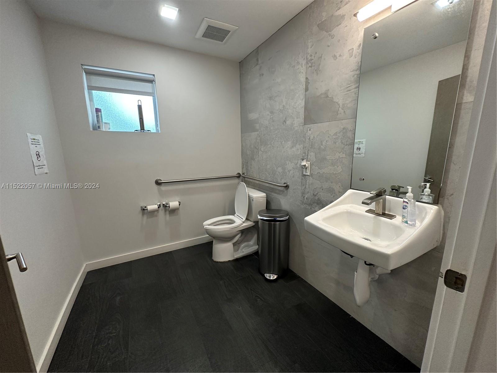 2482 Secoffee Ter, Miami, Florida 33133, ,Commercialsale,For Sale,2482 Secoffee Ter,A11522057