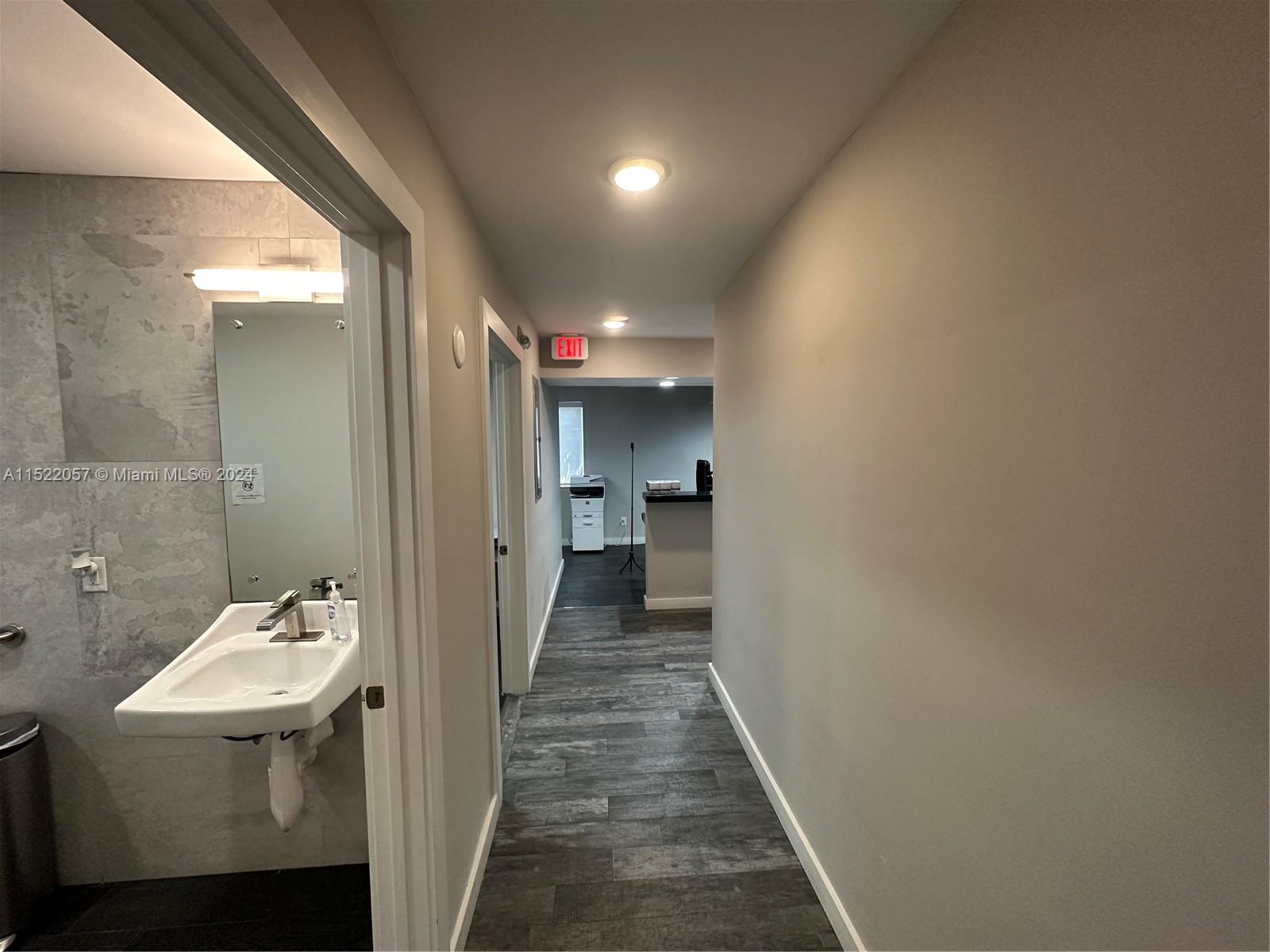 2482 Secoffee Ter, Miami, Florida 33133, ,Commercialsale,For Sale,2482 Secoffee Ter,A11522057