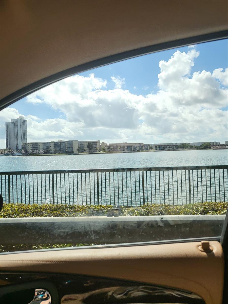 2851 NE 183rd St 411E, Aventura, Florida 33160, 1 Bedroom Bedrooms, ,1 BathroomBathrooms,Residential,For Sale,2851 NE 183rd St 411E,A11522066