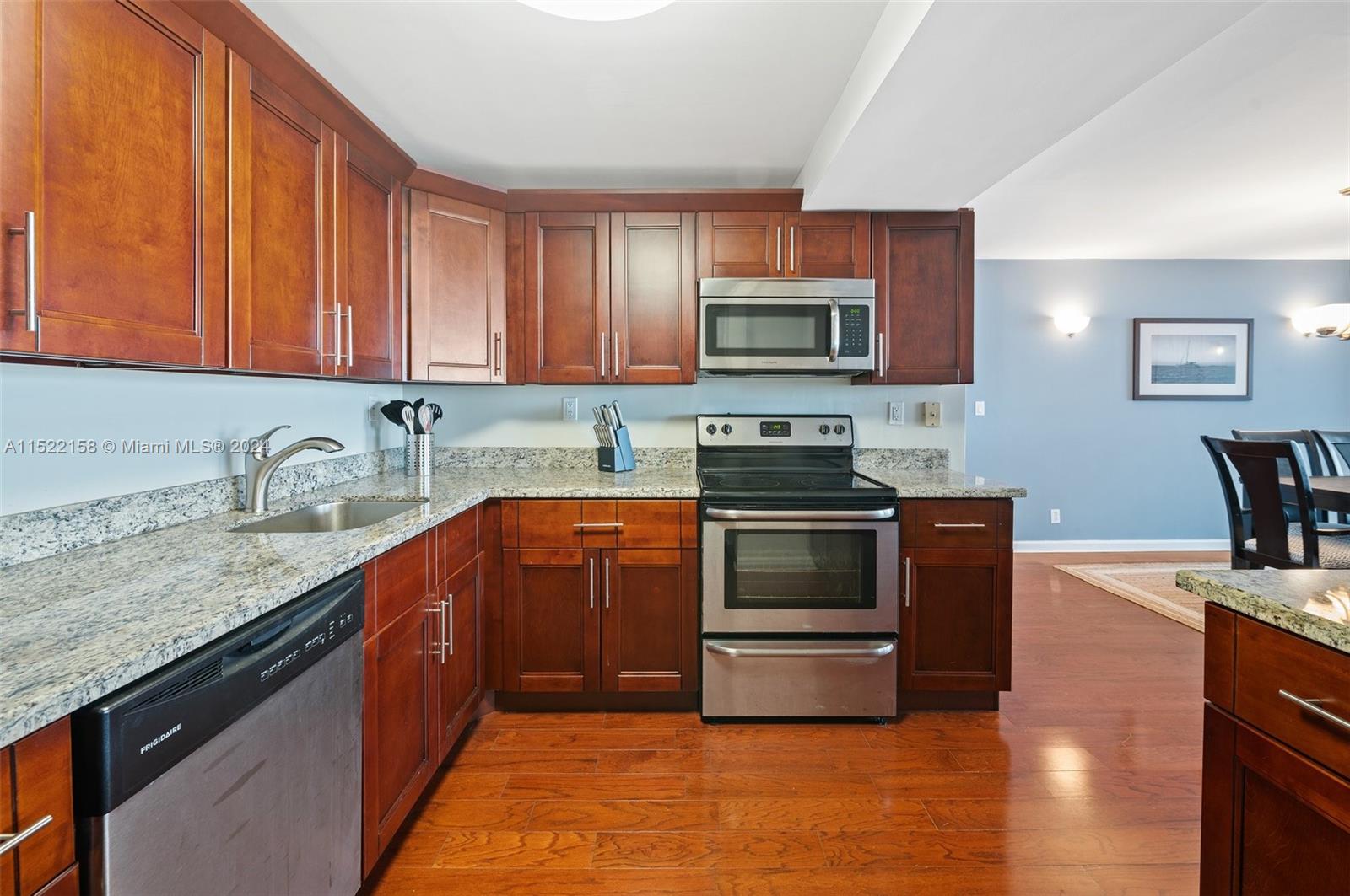 1400 S Ocean Dr 1702, Hollywood, Florida 33019, 2 Bedrooms Bedrooms, ,2 BathroomsBathrooms,Residential,For Sale,1400 S Ocean Dr 1702,A11522158
