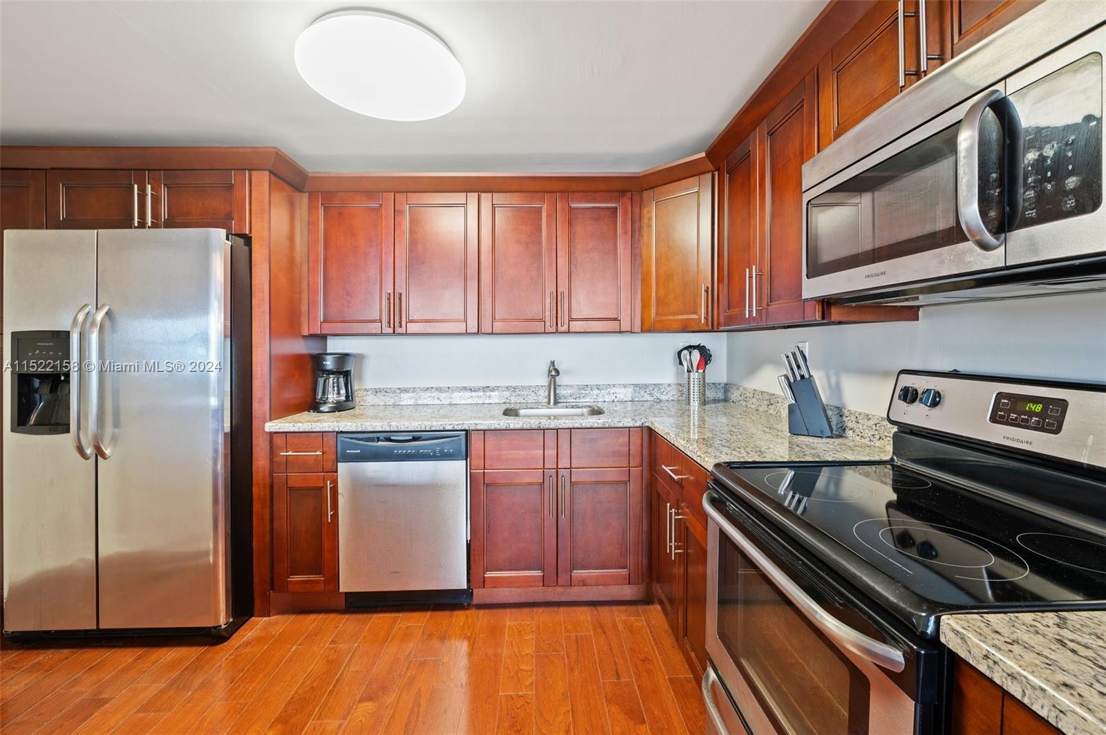 1400 S Ocean Dr 1702, Hollywood, Florida 33019, 2 Bedrooms Bedrooms, ,2 BathroomsBathrooms,Residential,For Sale,1400 S Ocean Dr 1702,A11522158