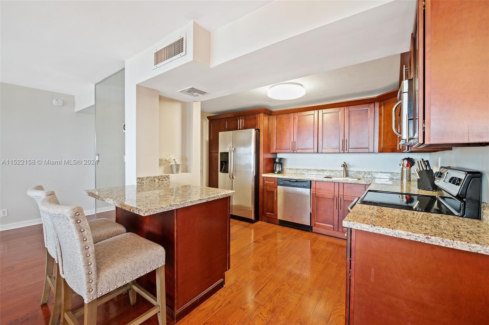 1400 S Ocean Dr 1702, Hollywood, Florida 33019, 2 Bedrooms Bedrooms, ,2 BathroomsBathrooms,Residential,For Sale,1400 S Ocean Dr 1702,A11522158
