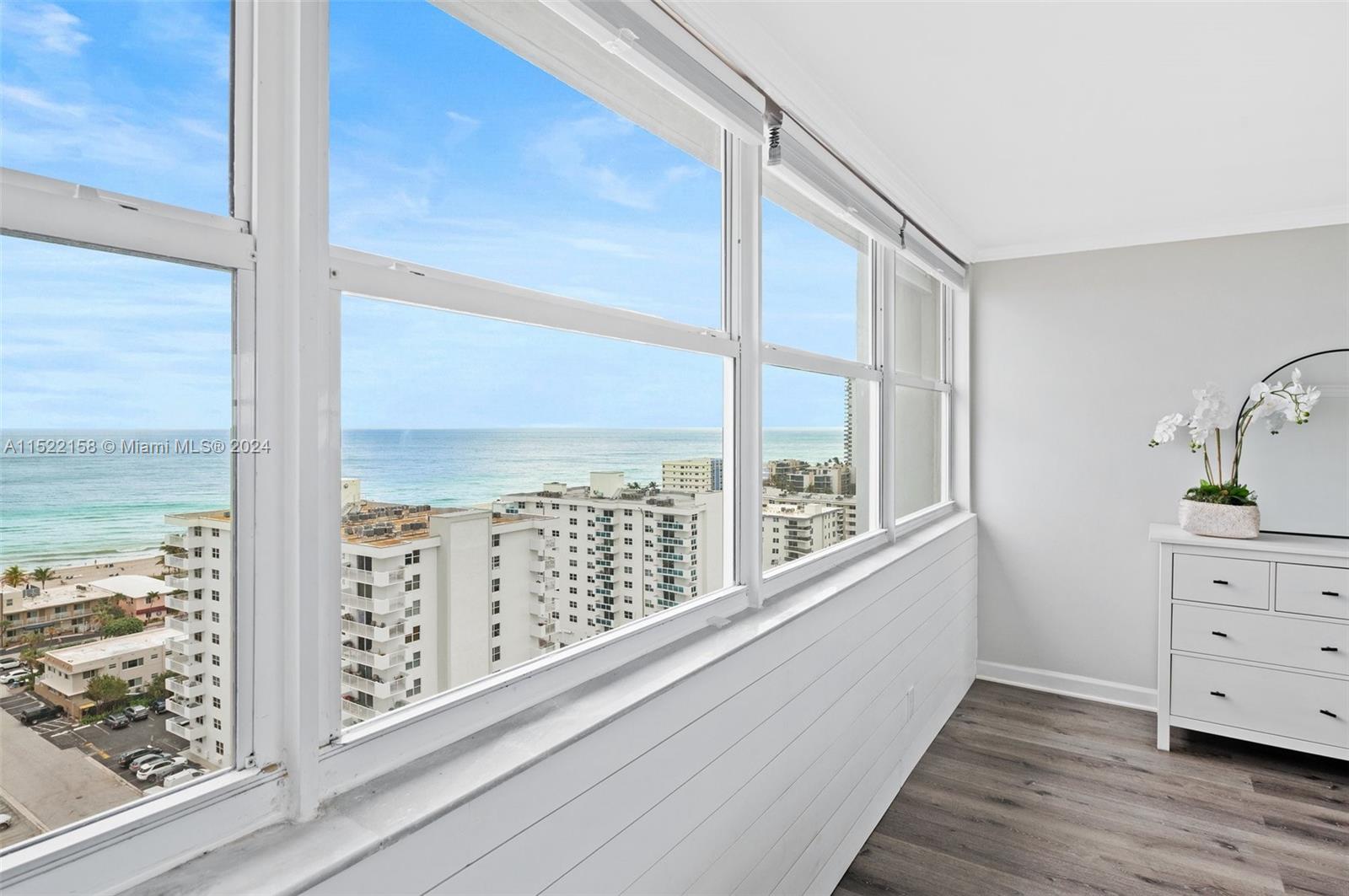 1400 S Ocean Dr 1702, Hollywood, Florida 33019, 2 Bedrooms Bedrooms, ,2 BathroomsBathrooms,Residential,For Sale,1400 S Ocean Dr 1702,A11522158