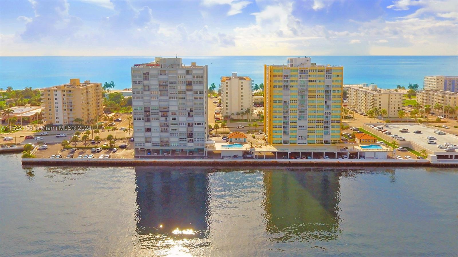 1400 S Ocean Dr 1702, Hollywood, Florida 33019, 2 Bedrooms Bedrooms, ,2 BathroomsBathrooms,Residential,For Sale,1400 S Ocean Dr 1702,A11522158