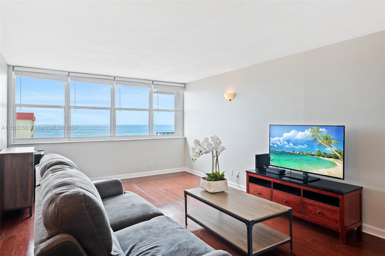 1400 S Ocean Dr 1702, Hollywood, Florida 33019, 2 Bedrooms Bedrooms, ,2 BathroomsBathrooms,Residential,For Sale,1400 S Ocean Dr 1702,A11522158
