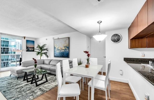 1200 Brickell Bay Dr 1915, Miami, Florida 33131, 2 Bedrooms Bedrooms, ,2 BathroomsBathrooms,Residential,For Sale,1200 Brickell Bay Dr 1915,A11522142
