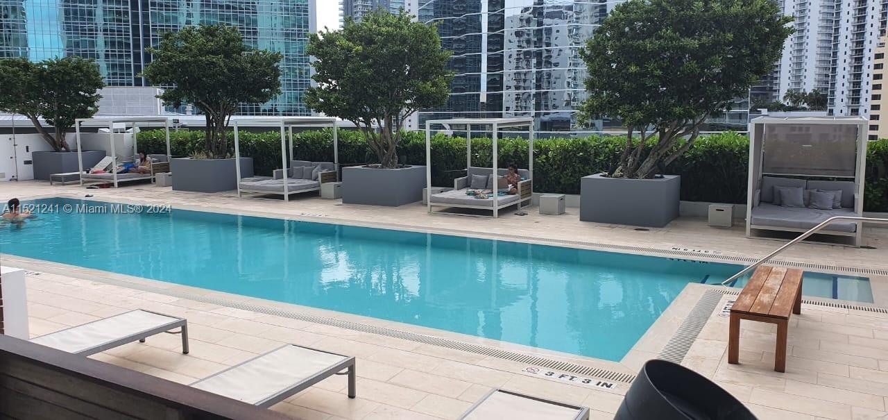1300 Brickell Bay Dr 1107, Miami, Florida 33131, 1 Bedroom Bedrooms, ,1 BathroomBathrooms,Residentiallease,For Rent,1300 Brickell Bay Dr 1107,A11521241