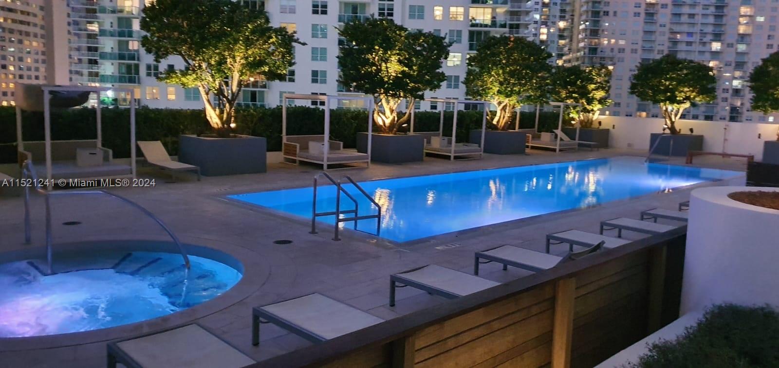 1300 Brickell Bay Dr 1107, Miami, Florida 33131, 1 Bedroom Bedrooms, ,1 BathroomBathrooms,Residentiallease,For Rent,1300 Brickell Bay Dr 1107,A11521241