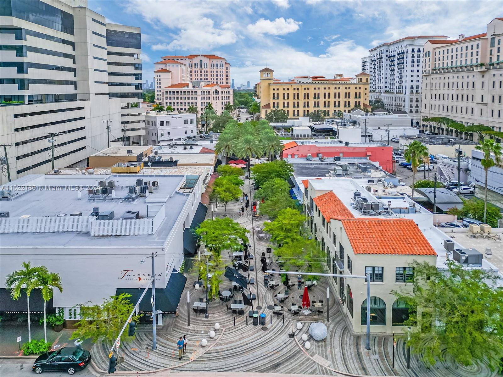 N Giralda, Coral Gables, Florida 33134, ,Businessopportunity,For Sale, N Giralda,A11522185