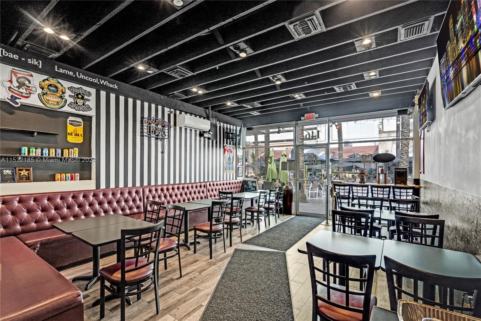 N Giralda, Coral Gables, Florida 33134, ,Businessopportunity,For Sale, N Giralda,A11522185