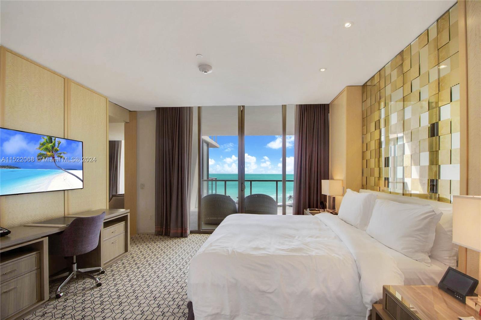 9703 Collins Ave 806, Bal Harbour, Florida 33154, 1 Bedroom Bedrooms, ,2 BathroomsBathrooms,Residential,For Sale,9703 Collins Ave 806,A11522068
