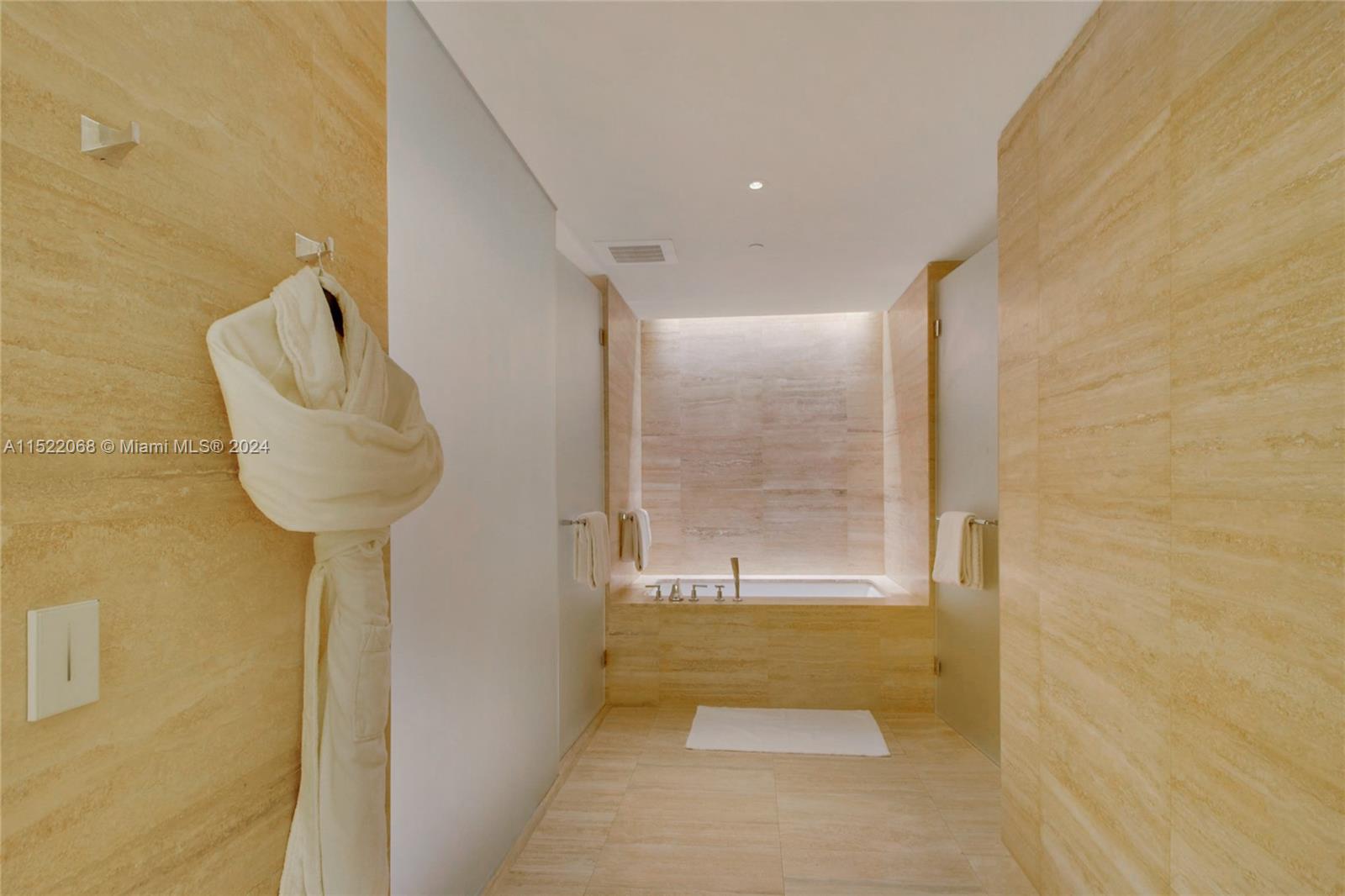 9703 Collins Ave 806, Bal Harbour, Florida 33154, 1 Bedroom Bedrooms, ,2 BathroomsBathrooms,Residential,For Sale,9703 Collins Ave 806,A11522068
