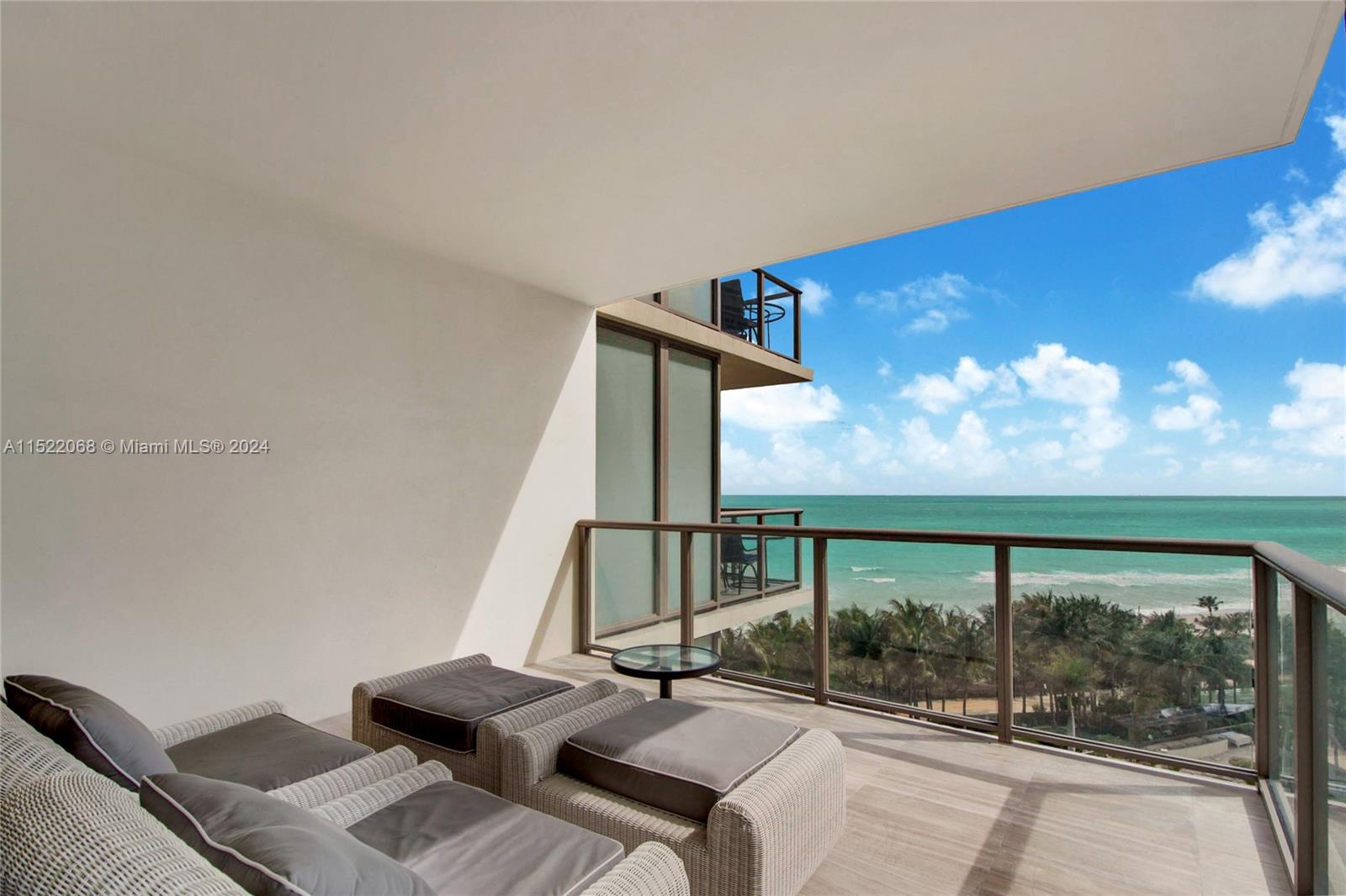 9703 Collins Ave 806, Bal Harbour, Florida 33154, 1 Bedroom Bedrooms, ,2 BathroomsBathrooms,Residential,For Sale,9703 Collins Ave 806,A11522068