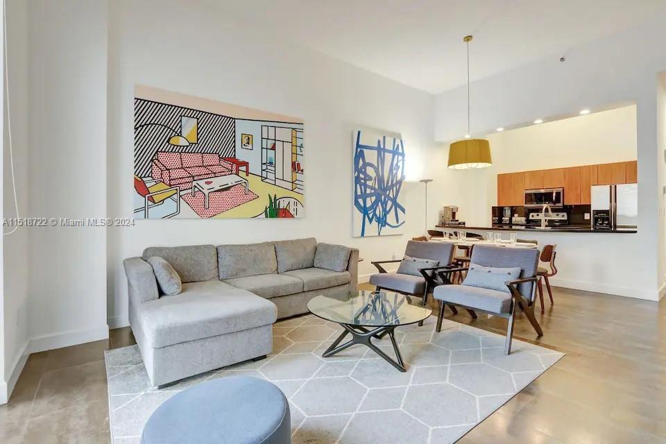 1200 Brickell Bay Dr 1404, Miami, Florida 33131, 2 Bedrooms Bedrooms, ,1 BathroomBathrooms,Residential,For Sale,1200 Brickell Bay Dr 1404,A11518722