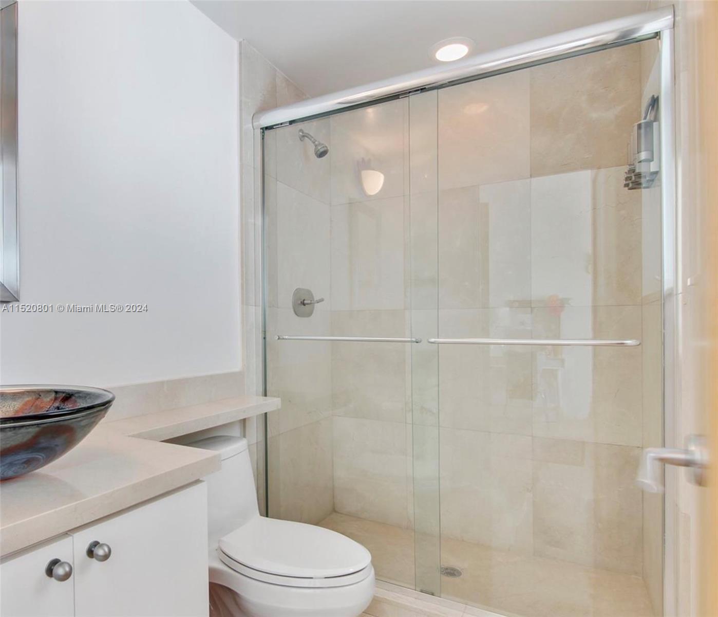 3328 NE 16th Ct, Fort Lauderdale, Florida 33305, 5 Bedrooms Bedrooms, ,5 BathroomsBathrooms,Residentiallease,For Rent,3328 NE 16th Ct,A11520801
