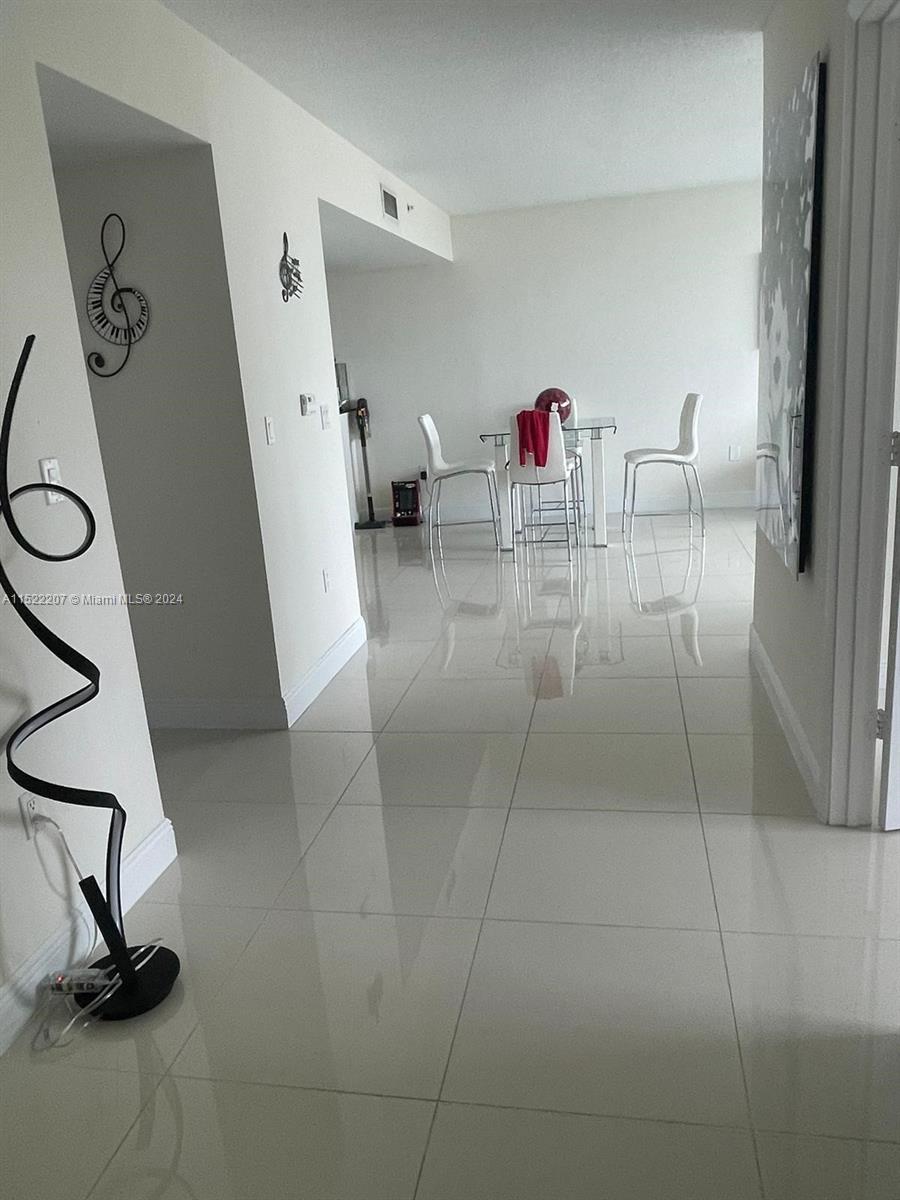 1861 NW South River Dr 1109, Miami, Florida 33125, 2 Bedrooms Bedrooms, ,2 BathroomsBathrooms,Residentiallease,For Rent,1861 NW South River Dr 1109,A11522207