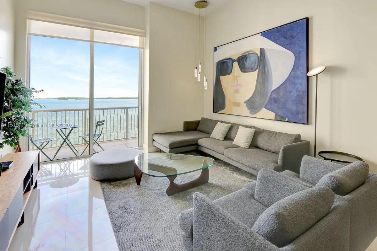 1200 Brickell Bay Dr 1402, Miami, Florida 33131, 3 Bedrooms Bedrooms, ,2 BathroomsBathrooms,Residential,For Sale,1200 Brickell Bay Dr 1402,A11518719