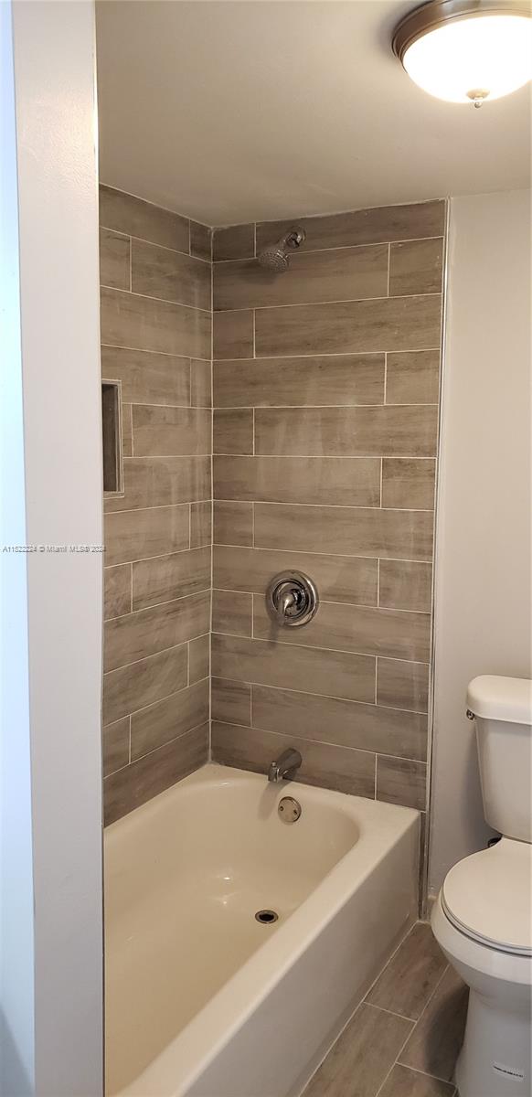 17011 N Bay Rd 306, Sunny Isles Beach, Florida 33160, 2 Bedrooms Bedrooms, ,2 BathroomsBathrooms,Residential,For Sale,17011 N Bay Rd 306,A11522224