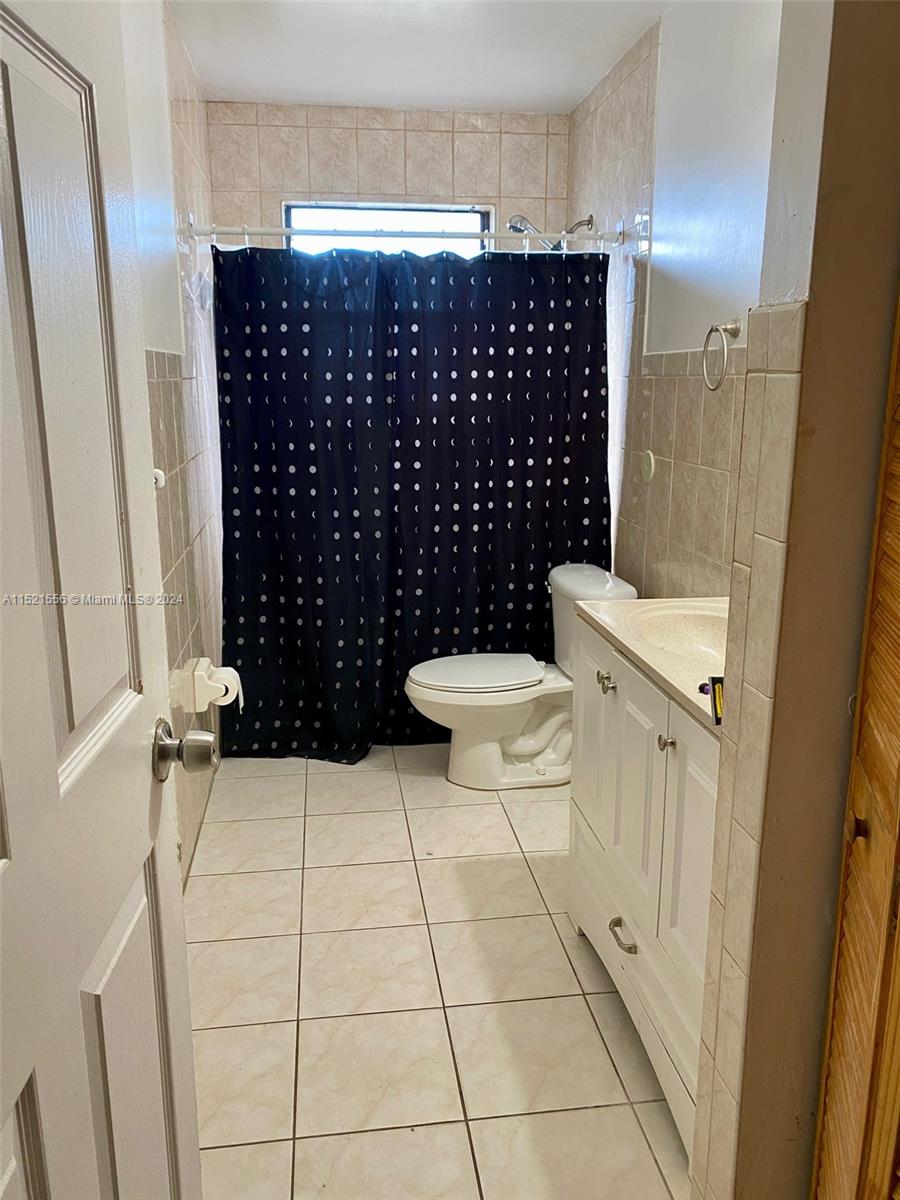 West Park, Florida 33023, 4 Bedrooms Bedrooms, ,2 BathroomsBathrooms,Residential,For Sale,A11521556