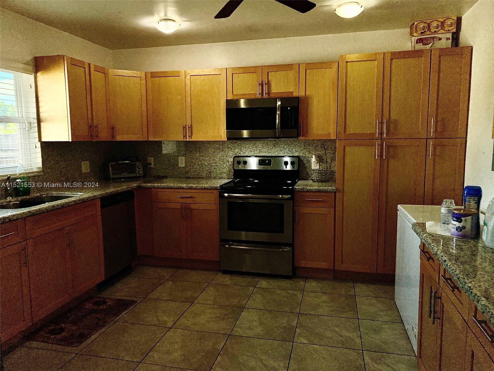 West Park, Florida 33023, 6 Bedrooms Bedrooms, ,3 BathroomsBathrooms,Residential,For Sale,A11521553