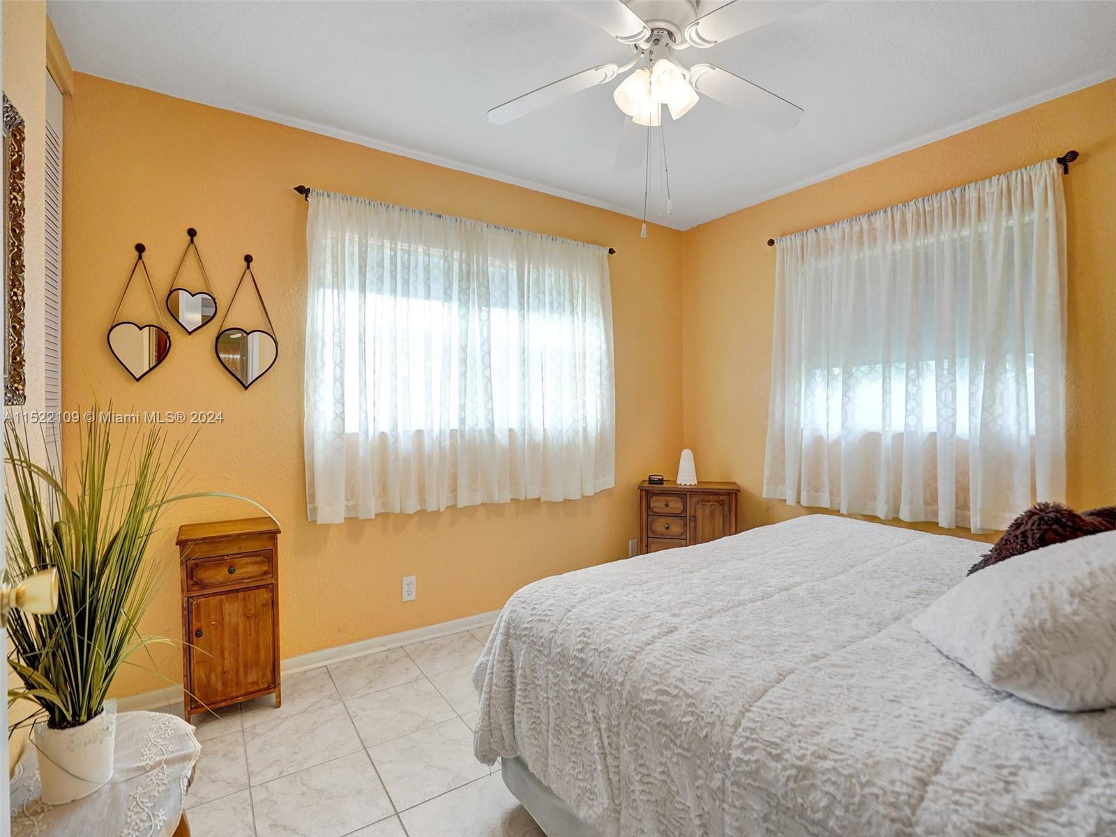 4805 NW 35th St 601, Lauderdale Lakes, Florida 33319, 2 Bedrooms Bedrooms, ,2 BathroomsBathrooms,Residential,For Sale,4805 NW 35th St 601,A11522109