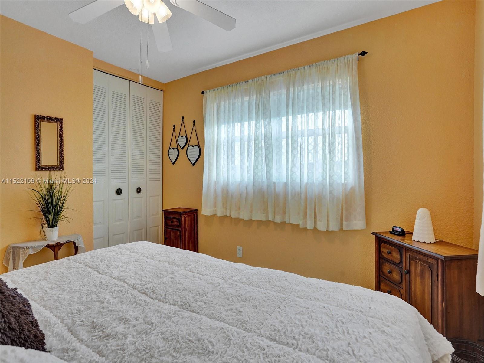 4805 NW 35th St 601, Lauderdale Lakes, Florida 33319, 2 Bedrooms Bedrooms, ,2 BathroomsBathrooms,Residential,For Sale,4805 NW 35th St 601,A11522109