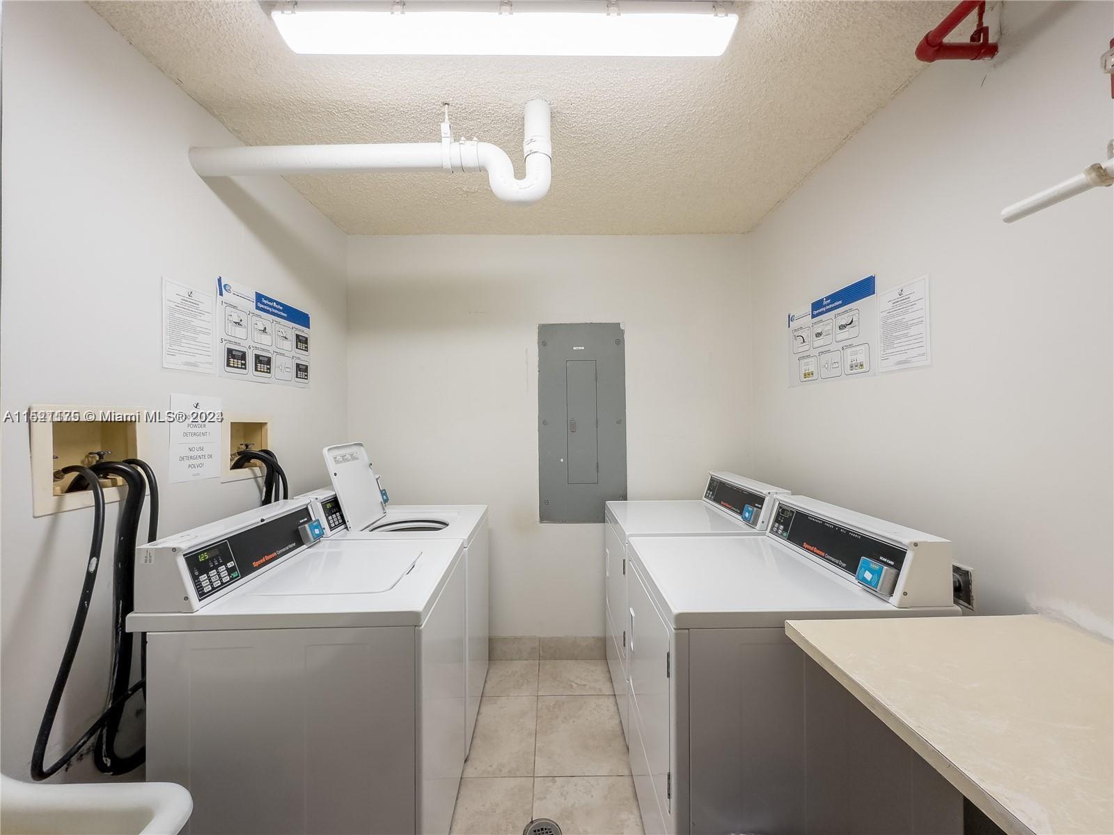 2801 NE 183rd St 115W, Aventura, Florida 33160, 1 Bedroom Bedrooms, ,1 BathroomBathrooms,Residential,For Sale,2801 NE 183rd St 115W,A11521175