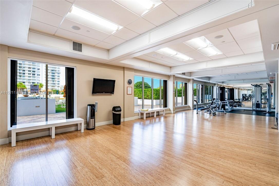2801 NE 183rd St 115W, Aventura, Florida 33160, 1 Bedroom Bedrooms, ,1 BathroomBathrooms,Residential,For Sale,2801 NE 183rd St 115W,A11521175
