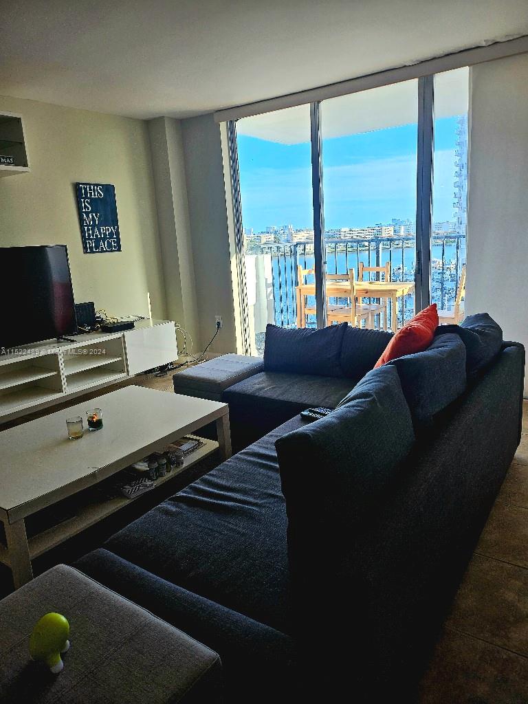 2780 NE 183rd St 614, Aventura, Florida 33160, 2 Bedrooms Bedrooms, 3 Rooms Rooms,2 BathroomsBathrooms,Residential,For Sale,2780 NE 183rd St 614,A11522489