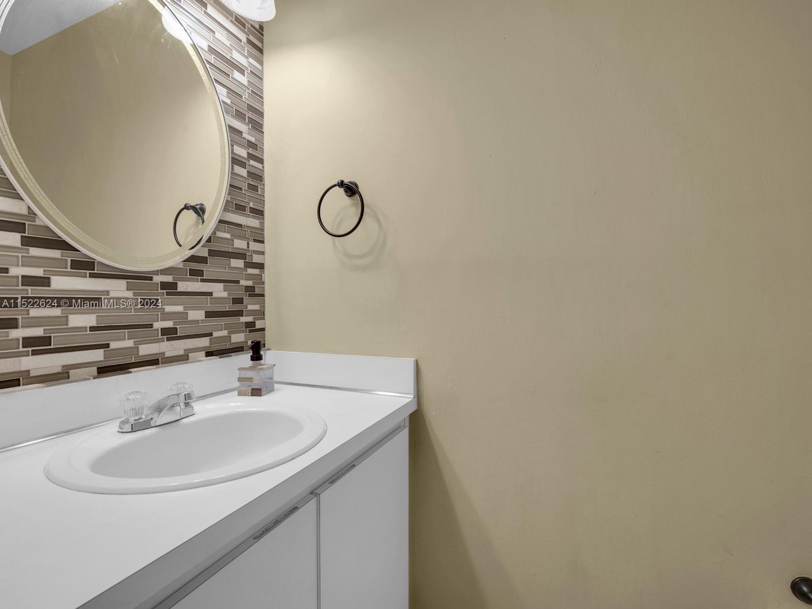 1270 NW 99th Ave 60, Pembroke Pines, Florida 33024, 2 Bedrooms Bedrooms, ,2 BathroomsBathrooms,Residential,For Sale,1270 NW 99th Ave 60,A11522624