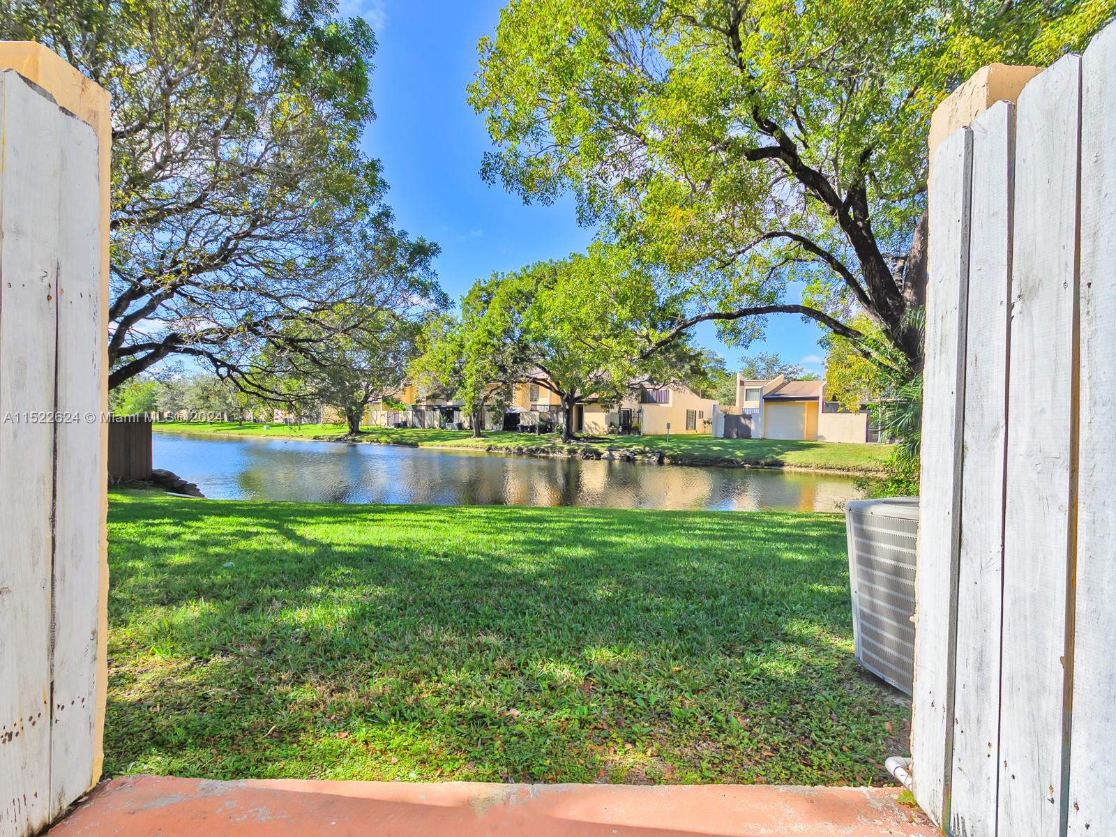 1270 NW 99th Ave 60, Pembroke Pines, Florida 33024, 2 Bedrooms Bedrooms, ,2 BathroomsBathrooms,Residential,For Sale,1270 NW 99th Ave 60,A11522624