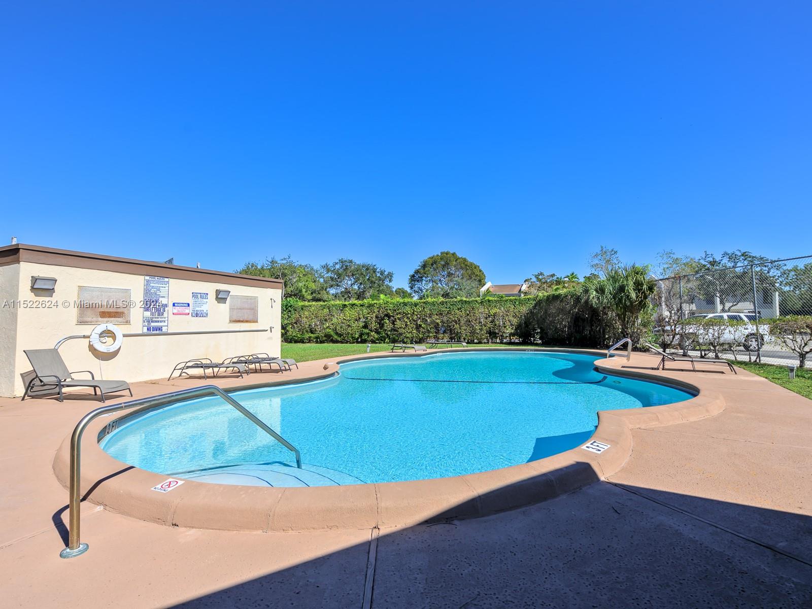 1270 NW 99th Ave 60, Pembroke Pines, Florida 33024, 2 Bedrooms Bedrooms, ,2 BathroomsBathrooms,Residential,For Sale,1270 NW 99th Ave 60,A11522624