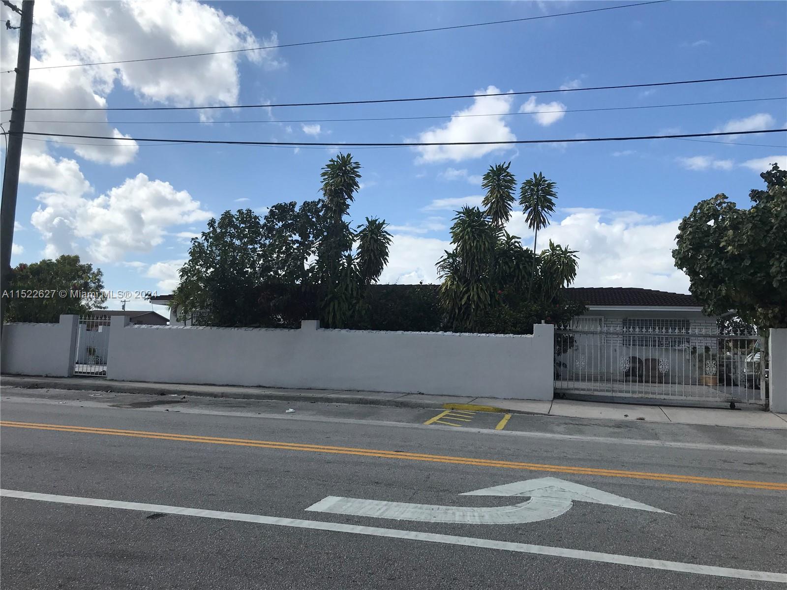 2020 E 1st Ave, Hialeah, Florida 33010, ,Commerciallease,For Rent,2020 E 1st Ave,A11522627