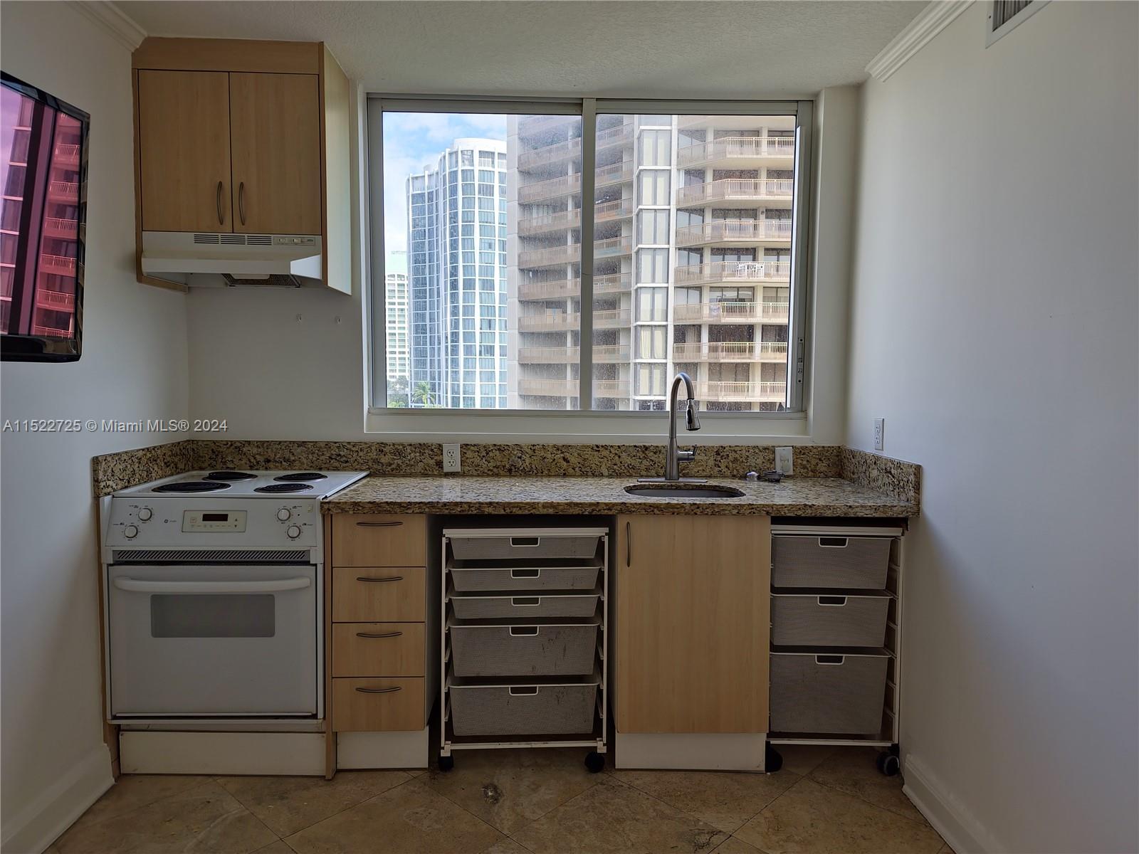 2951 S Bayshore Dr 1017, Miami, Florida 33133, 1 Bedroom Bedrooms, ,1 BathroomBathrooms,Residential,For Sale,2951 S Bayshore Dr 1017,A11522725