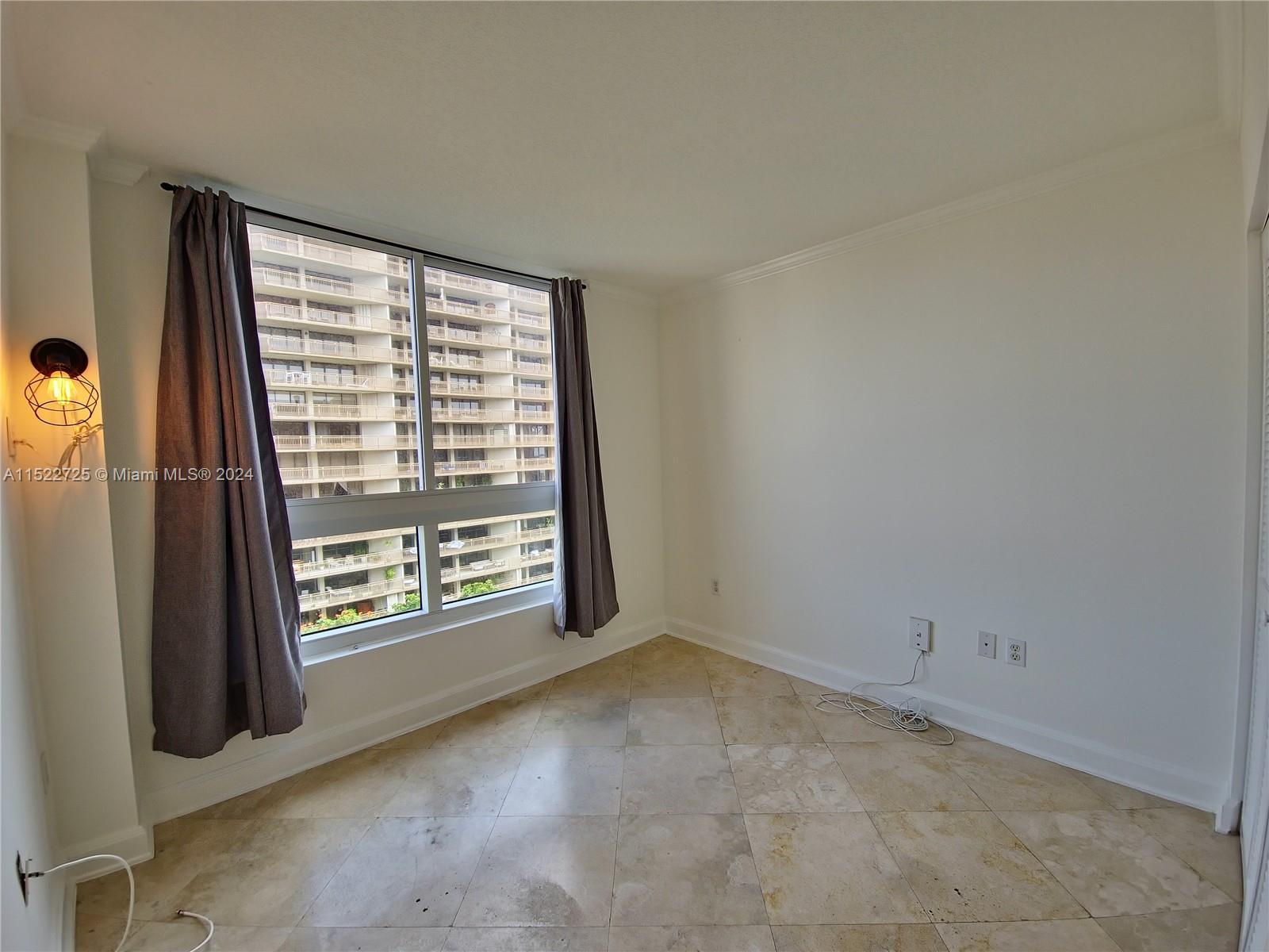 2951 S Bayshore Dr 1017, Miami, Florida 33133, 1 Bedroom Bedrooms, ,1 BathroomBathrooms,Residential,For Sale,2951 S Bayshore Dr 1017,A11522725