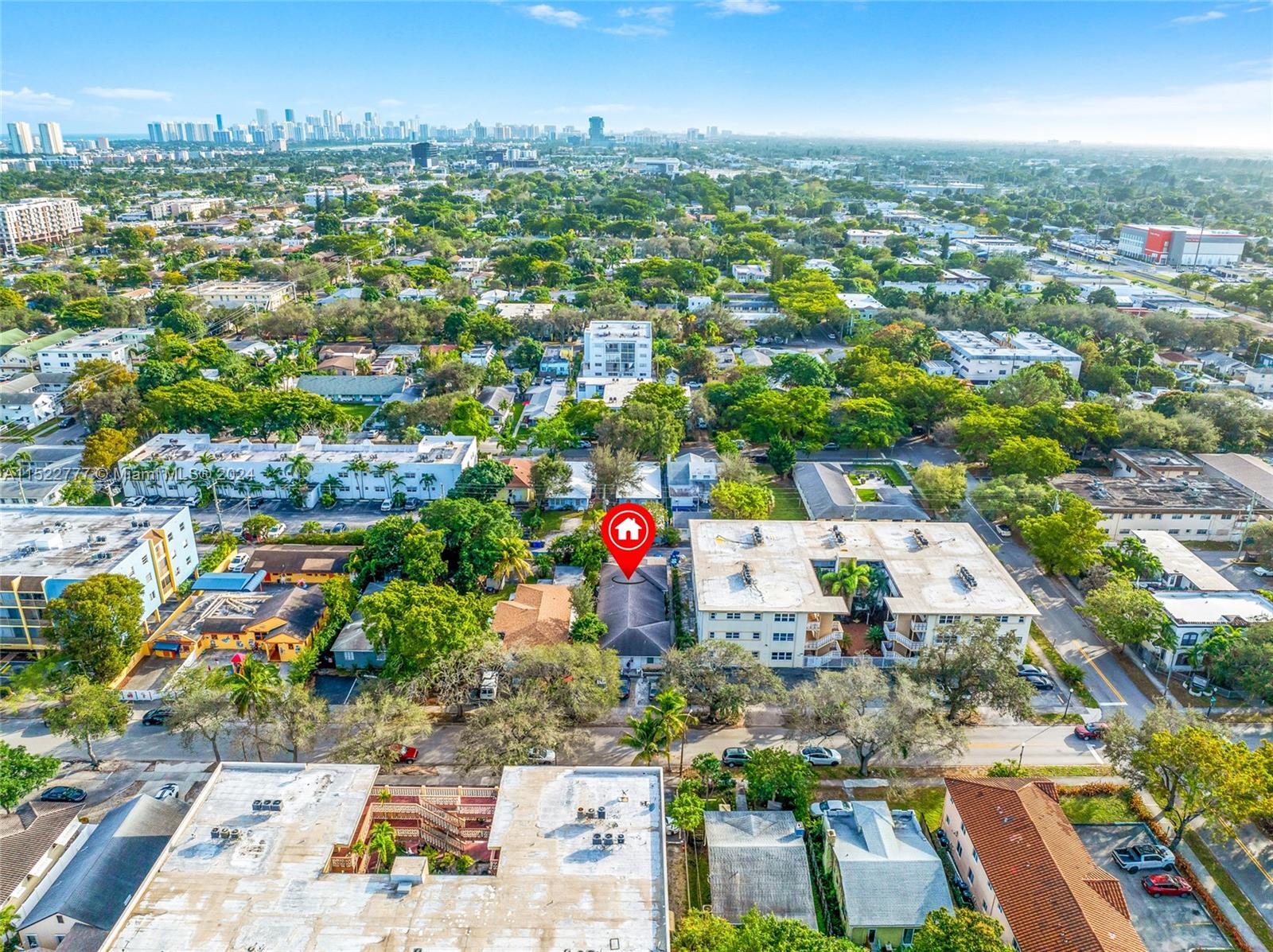 1942 Monroe St, Hollywood, Florida 33020, ,Residentialincome,For Sale,1942 Monroe St,A11522777