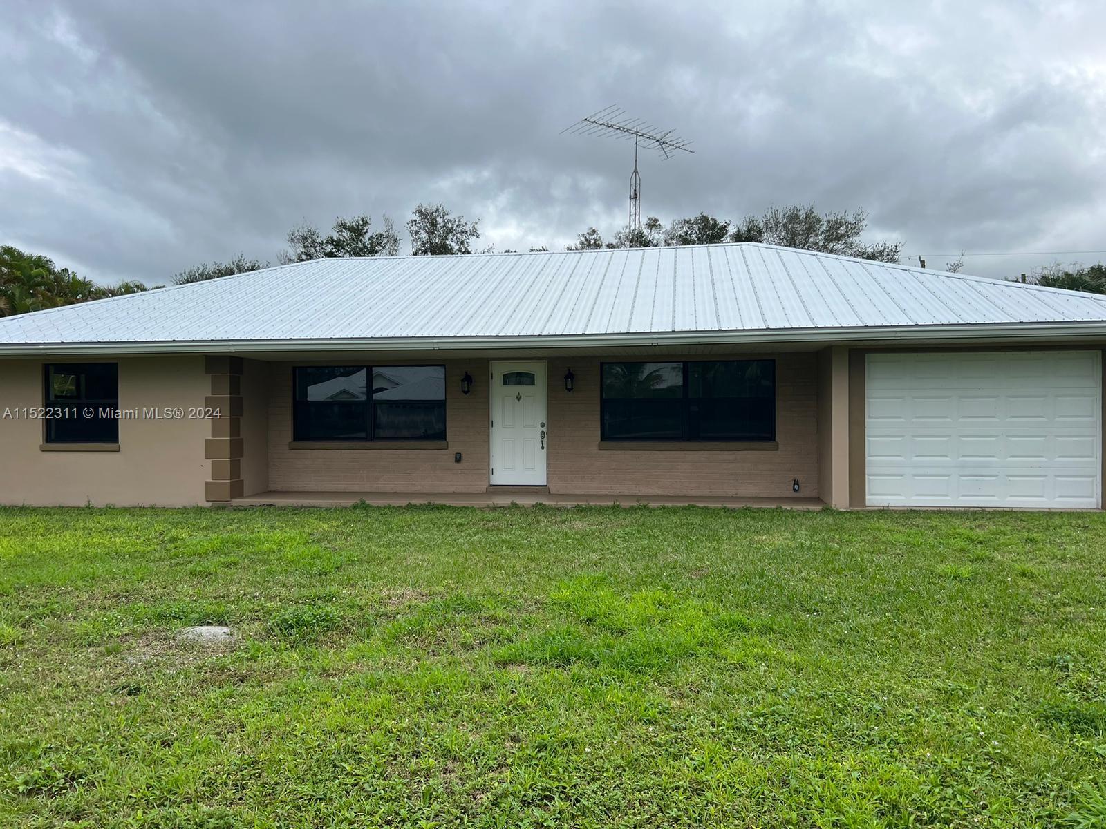 5545 95th st, Sebastian, FL 33970