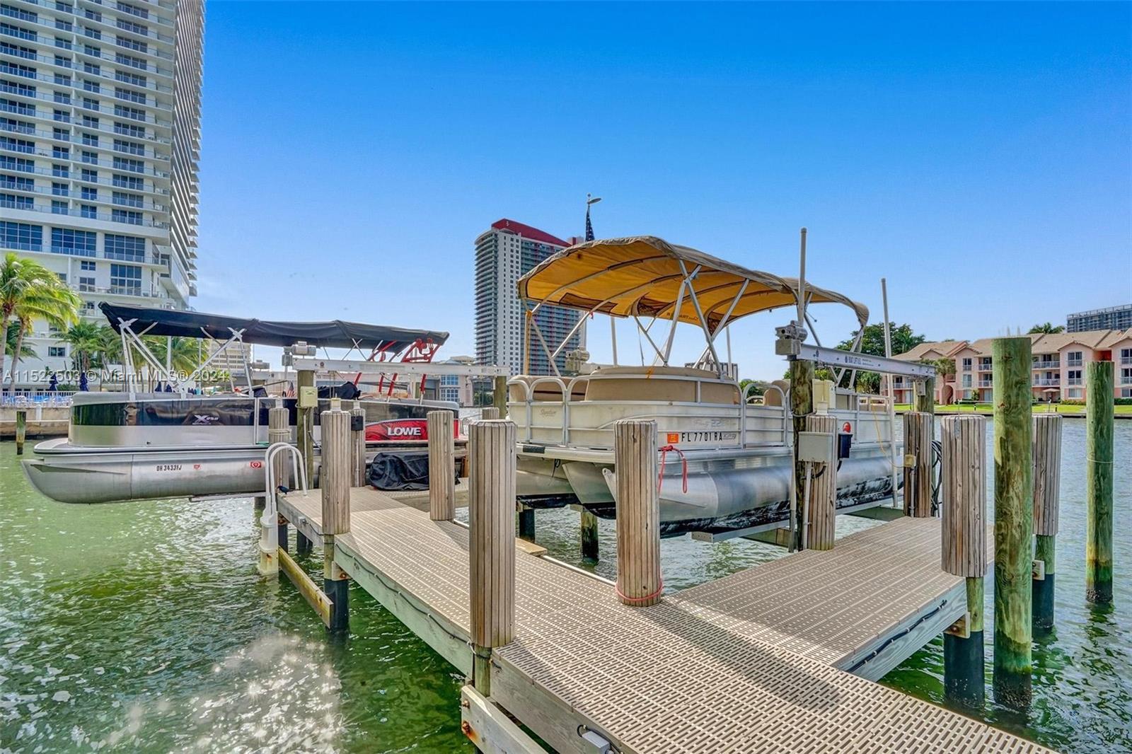 12 Seacrest Pkwy 3, Hollywood, Florida 33019, 3 Bedrooms Bedrooms, ,2 BathroomsBathrooms,Residential,For Sale,12 Seacrest Pkwy 3,A11522503