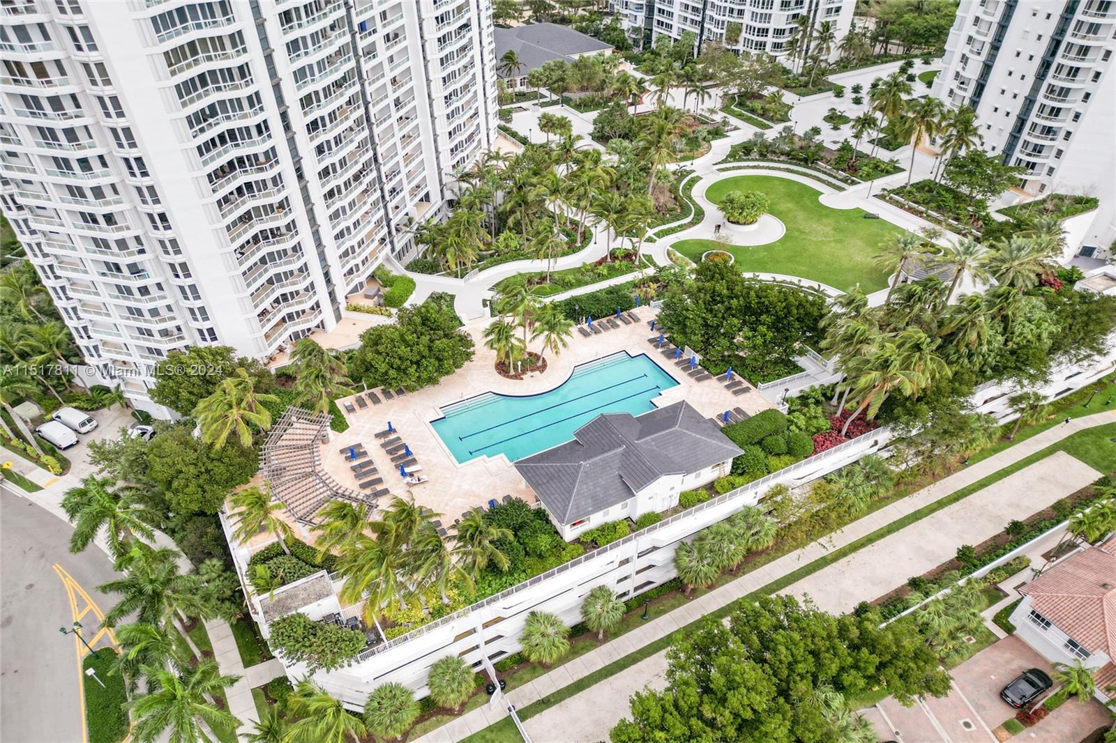 21055 Yacht Club Dr 1604, Aventura, Florida 33180, 2 Bedrooms Bedrooms, ,2 BathroomsBathrooms,Residential,For Sale,21055 Yacht Club Dr 1604,A11517811