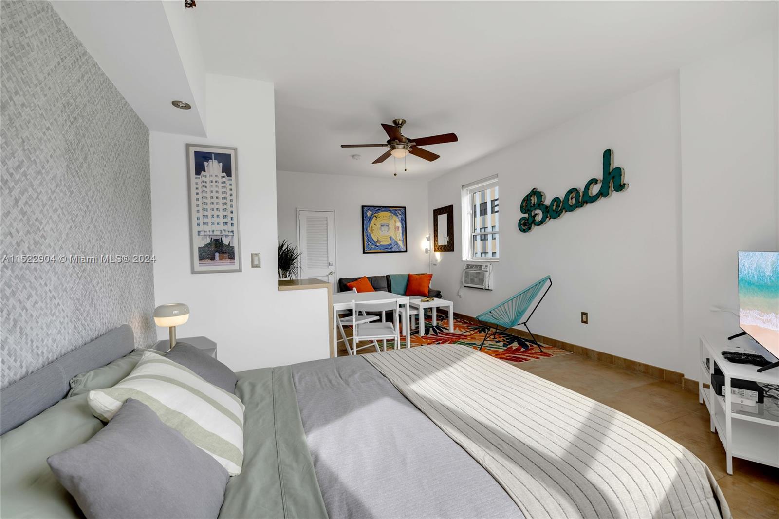 255 W 24th St 542, Miami Beach, Florida 33140, ,1 BathroomBathrooms,Residentiallease,For Rent,255 W 24th St 542,A11522904