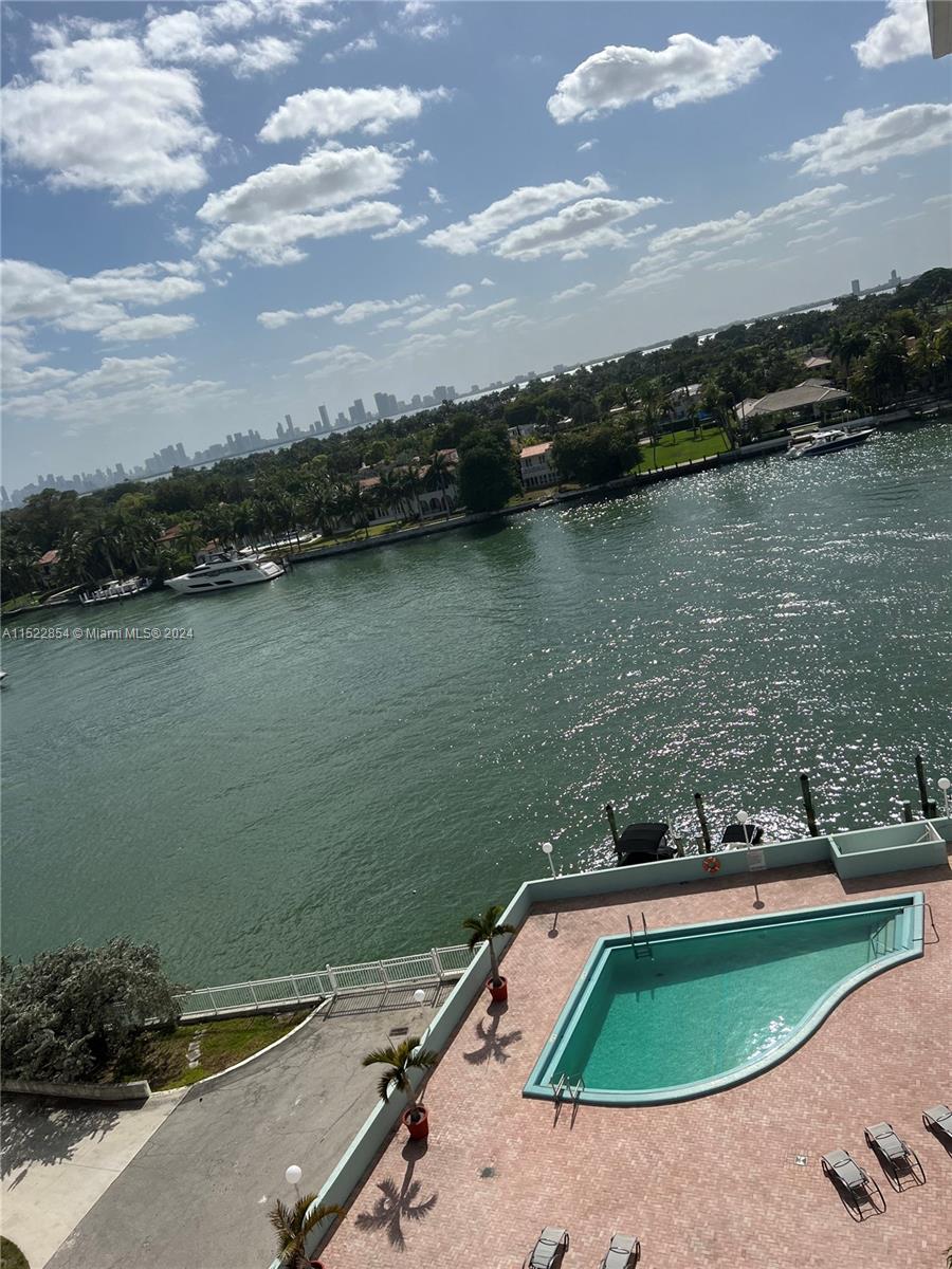 5838 Collins Ave 8E, Miami Beach, Florida 33140, 1 Bedroom Bedrooms, ,1 BathroomBathrooms,Residential,For Sale,5838 Collins Ave 8E,A11522854