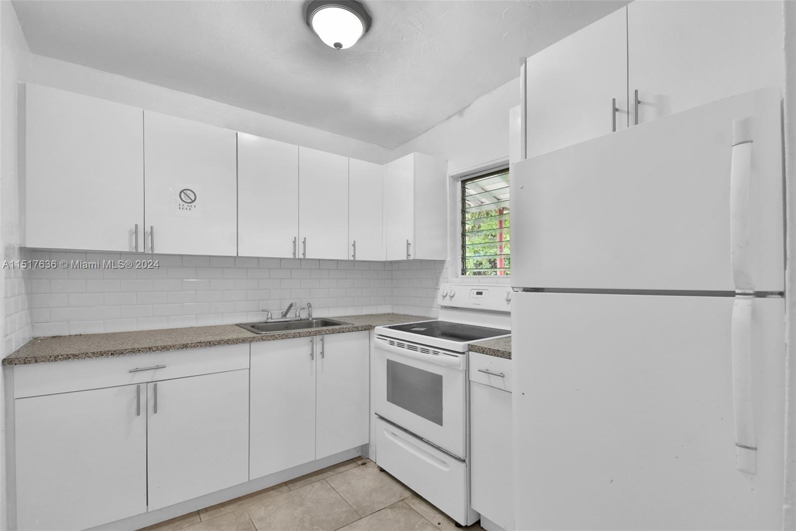 353 NE 57th St, Miami, Florida 33137, 3 Bedrooms Bedrooms, ,2 BathroomsBathrooms,Residential,For Sale,353 NE 57th St,A11517636