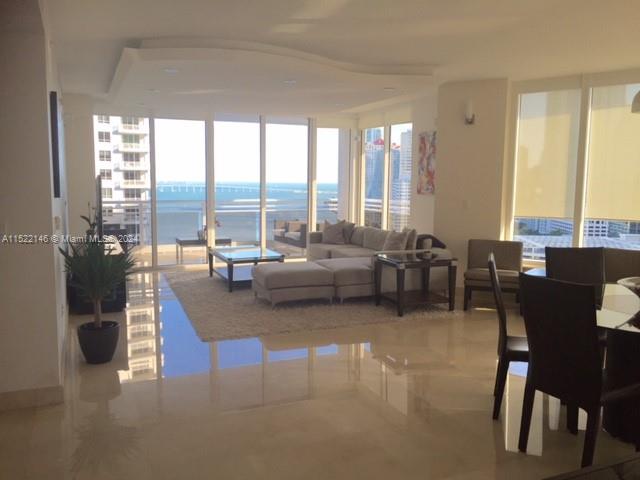 Spectacular 3/3.5 corner unit in luxurious Carbonell on exclusive Brickell Key Island. Spacious open floor plan with 10' ceilings, 270 degree views of Biscayne Bay, Miami River, & Downtown Miami Skyline.
Floor to ceiling windows with 2 balconies. Split floor plan offers privacy for master bedroom. 2 side by
side parking spaces. Carbonell offers top amenities including 2 tennis courts, fitness center indoor racquetball court,heated swimming pool, jacuzzi, BBQ area, & Children's playroom. Security & privacy of Brickell Key withing walking distance to Brickell City Center.