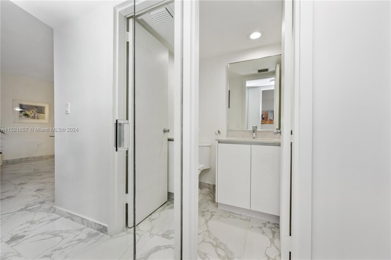 17800 Atlantic Blvd 403, Sunny Isles Beach, Florida 33160, 1 Bedroom Bedrooms, ,1 BathroomBathrooms,Residential,For Sale,17800 Atlantic Blvd 403,A11521657