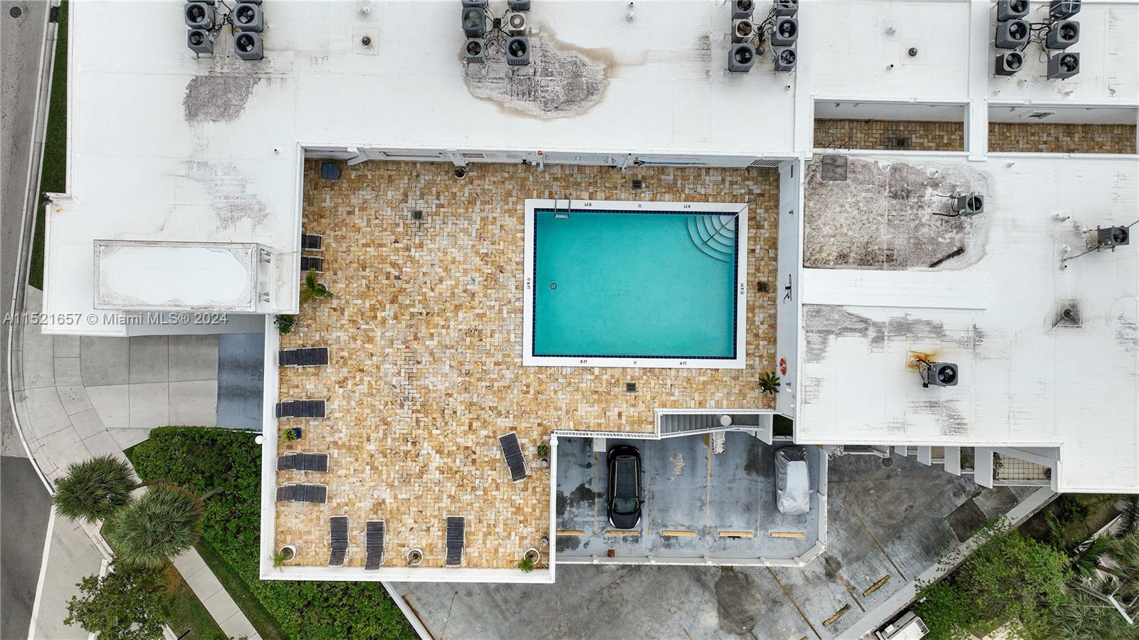 17800 Atlantic Blvd 403, Sunny Isles Beach, Florida 33160, 1 Bedroom Bedrooms, ,1 BathroomBathrooms,Residential,For Sale,17800 Atlantic Blvd 403,A11521657