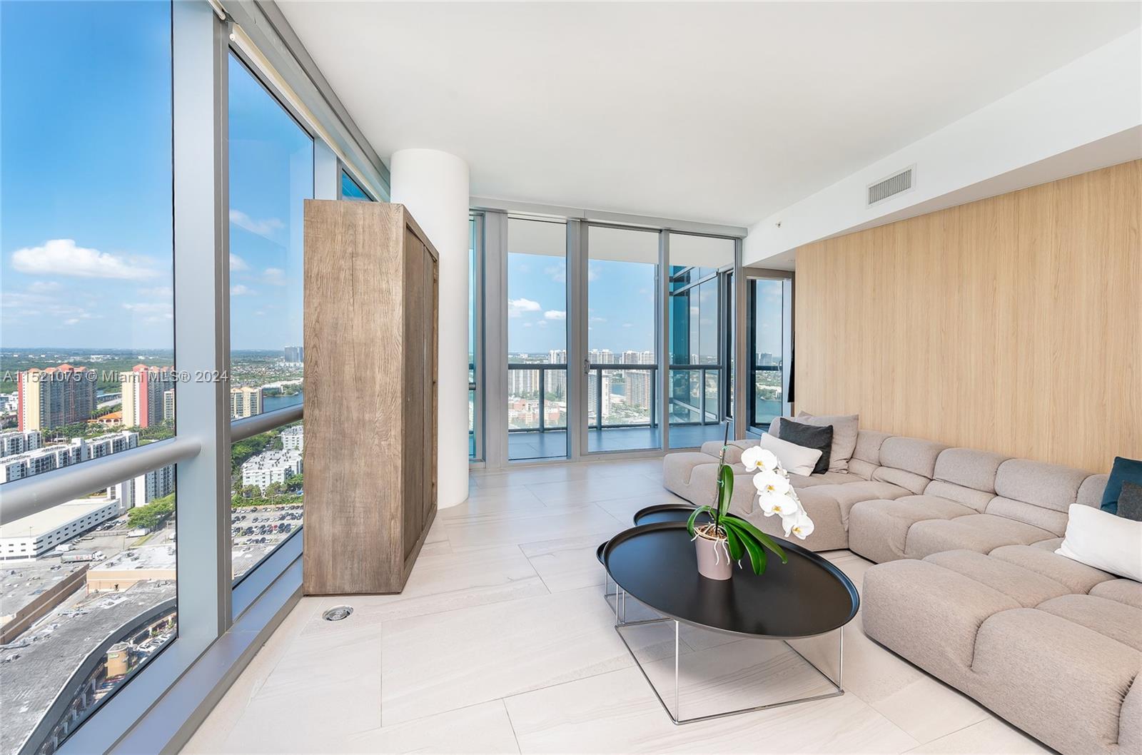 17121 Collins Ave 3301, Sunny Isles Beach, Florida 33160, 4 Bedrooms Bedrooms, ,4 BathroomsBathrooms,Residential,For Sale,17121 Collins Ave 3301,A11521075