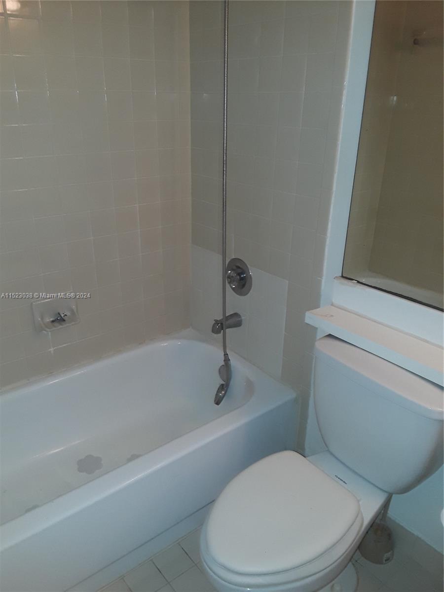540 S Park Rd 29-9, Hollywood, Florida 33021, 1 Bedroom Bedrooms, ,1 BathroomBathrooms,Residentiallease,For Rent,540 S Park Rd 29-9,A11523038