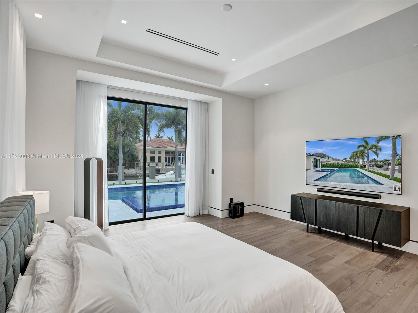 900 Washington St, Hollywood, Florida 33019, 4 Bedrooms Bedrooms, ,4 BathroomsBathrooms,Residential,For Sale,900 Washington St,A11523003