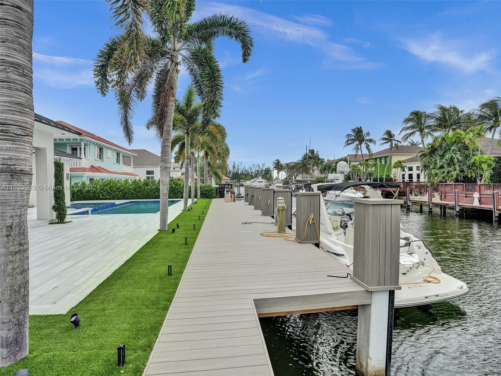 900 Washington St, Hollywood, Florida 33019, 4 Bedrooms Bedrooms, ,4 BathroomsBathrooms,Residential,For Sale,900 Washington St,A11523003