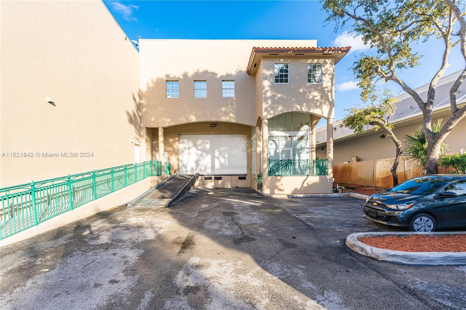 10200 NW 25th St 113, Doral, Florida 33172, ,Commercialsale,For Sale,10200 NW 25th St 113,A11521842